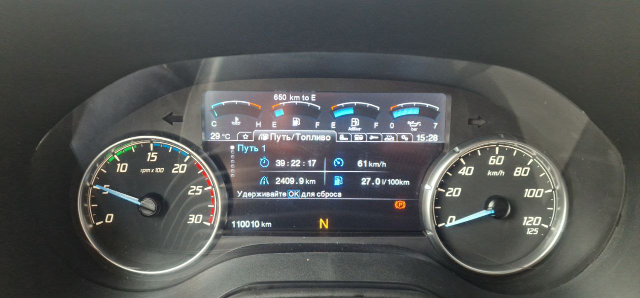 
								FORD F-MAX full									